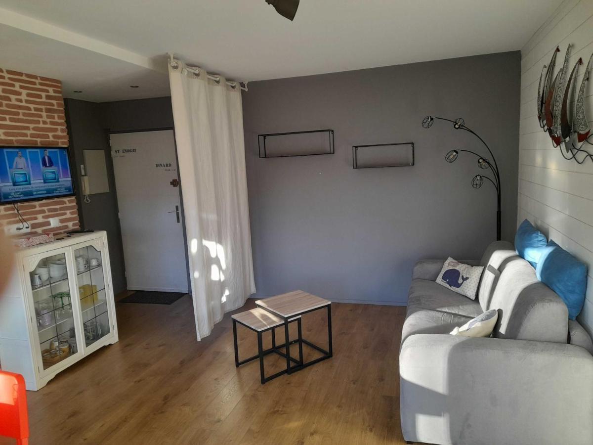 Ferienwohnung T2-L'Eperlan-St Enogat-Dinard Exterior foto